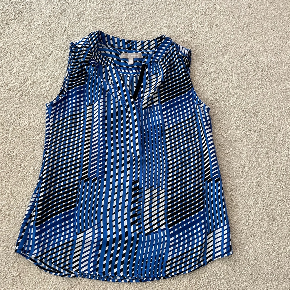 Banana Republic women’s sleeveless top XS